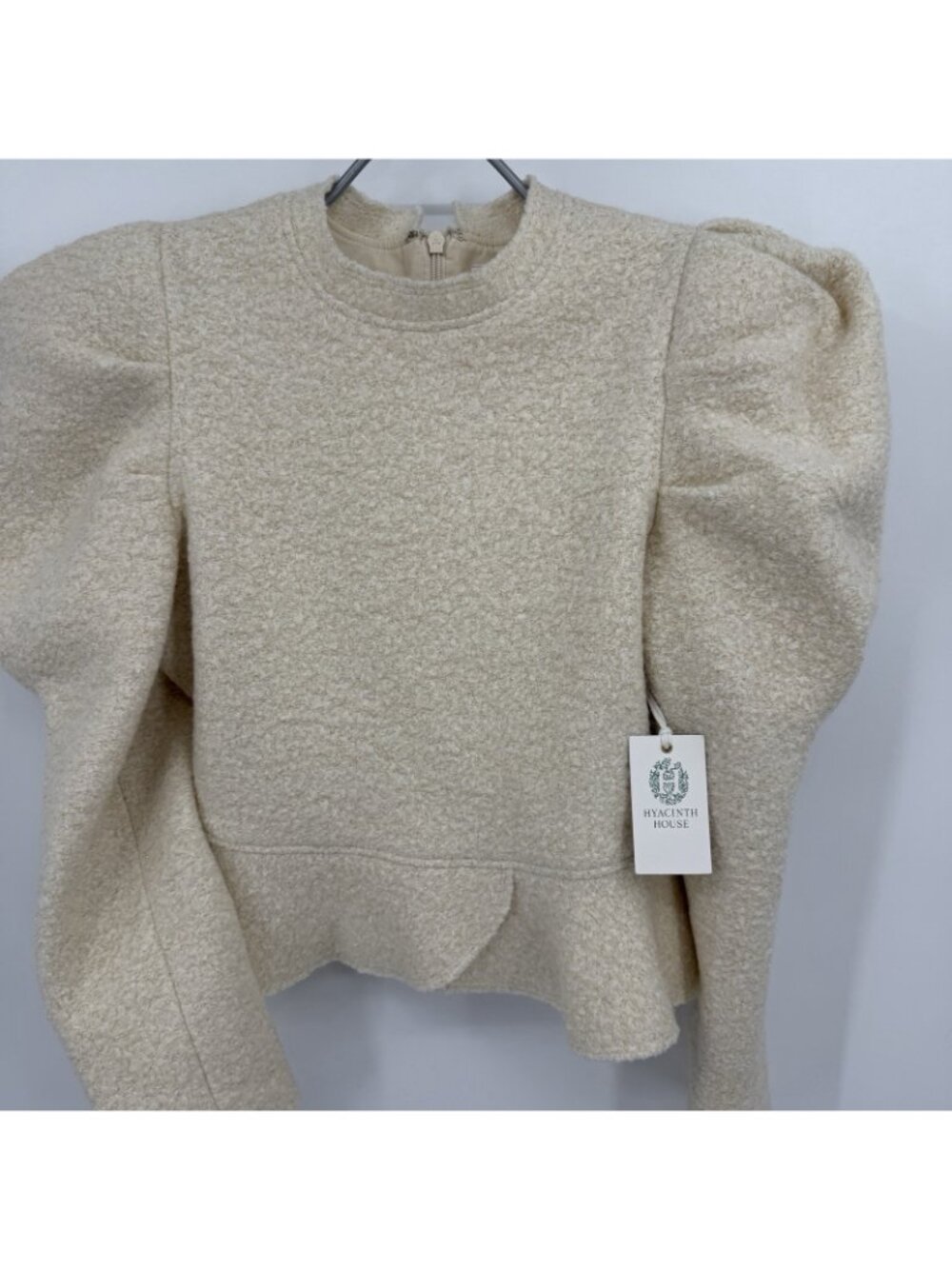 Hyacinth House by Tuckernuck Cream Metallic Boucle Puff Sleeve Sweater Top sz S - Picture 3 of 12